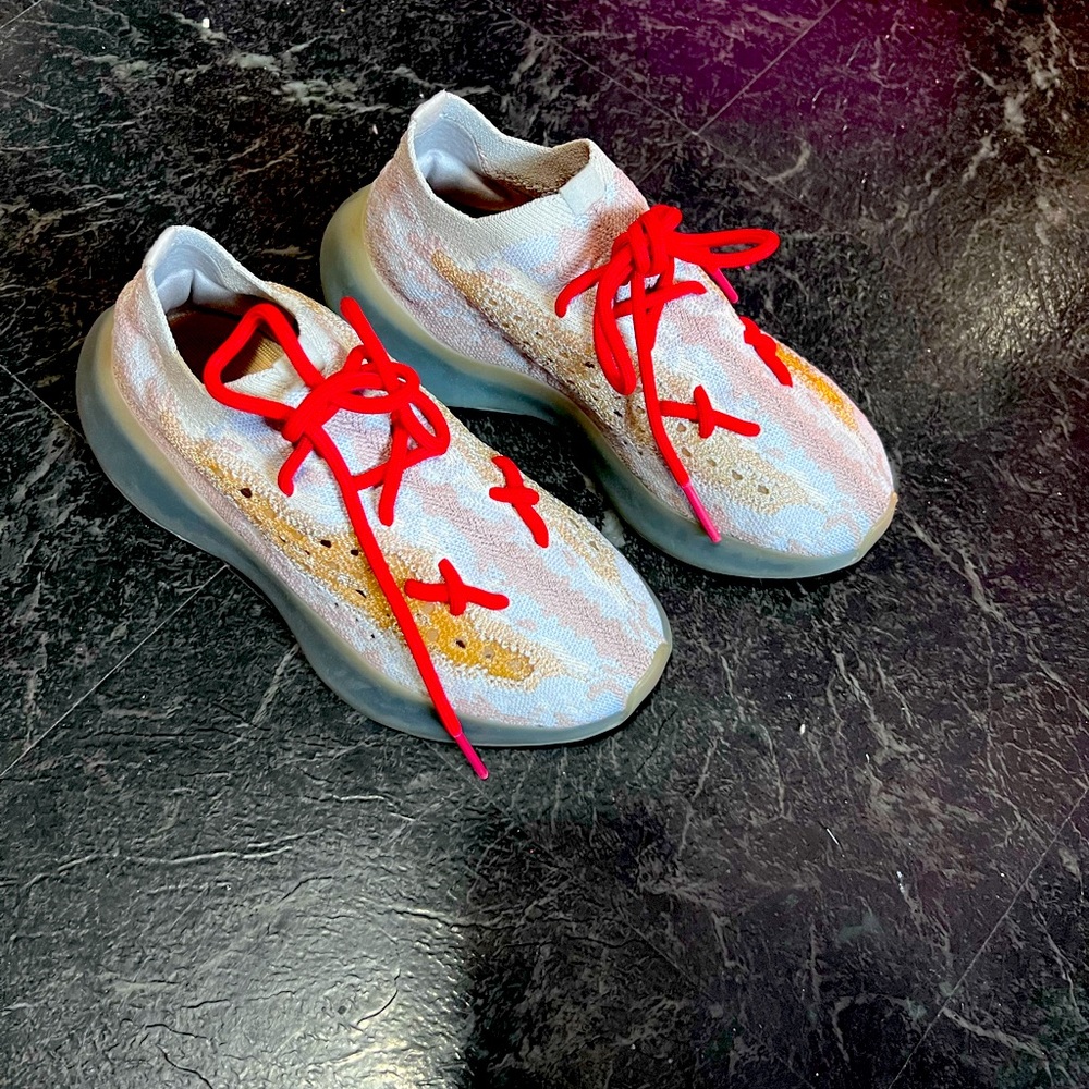 Adidas yeezy kids 4.5